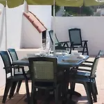 Marron Villa *