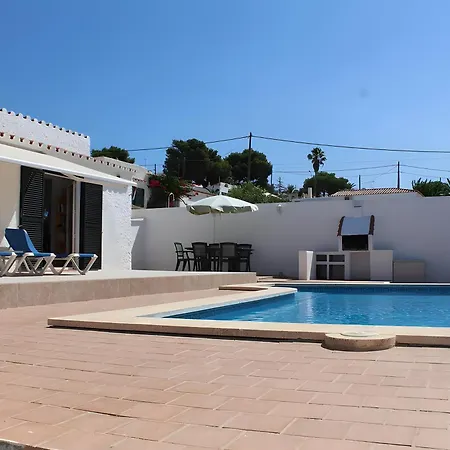 Marron Villa